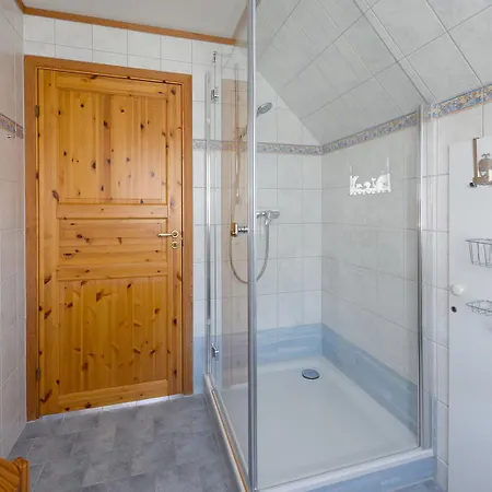 Haus Huehnergott Vakantiehuis Prerow